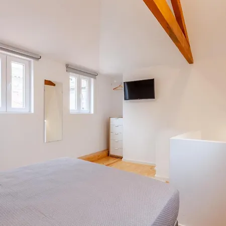 & Apartment *